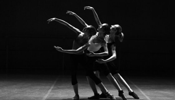 ballerinas dance ballet dancers 1376250