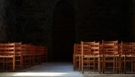 church audience chairs light 318772